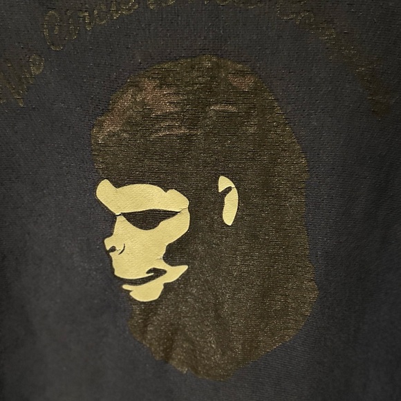 A Bathing APE Crew Neck Big Logo in Navy Size Small - Picture 7 of 8